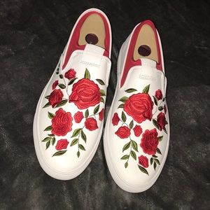rose embroidered slip on shoes